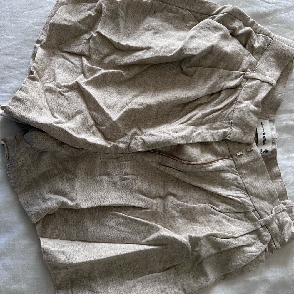 Abercrombie & Fitch Tan Curve Love Linen Blend Shorts